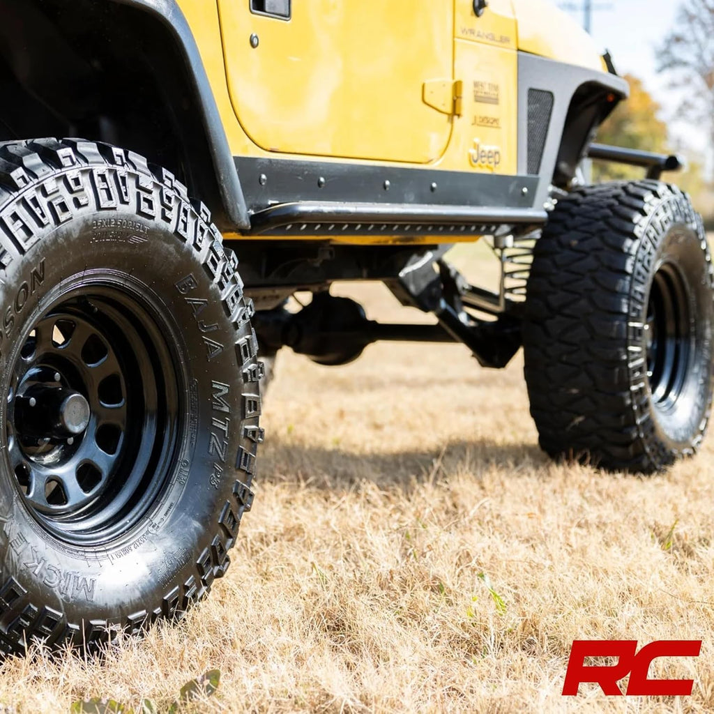 Rough Country Daytona Steel Wheel (16x8 / 5x5.5 / 5x139.7) -RC51-6885 Gloss Black Painted and Center Cap is Not Included (16 x 8. inches /5 x 5 inches, -12 mm Offset)